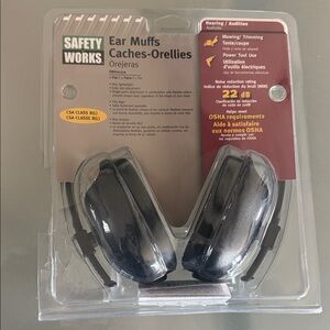 Safety Works Black Ear Muffs - Hearing Protection